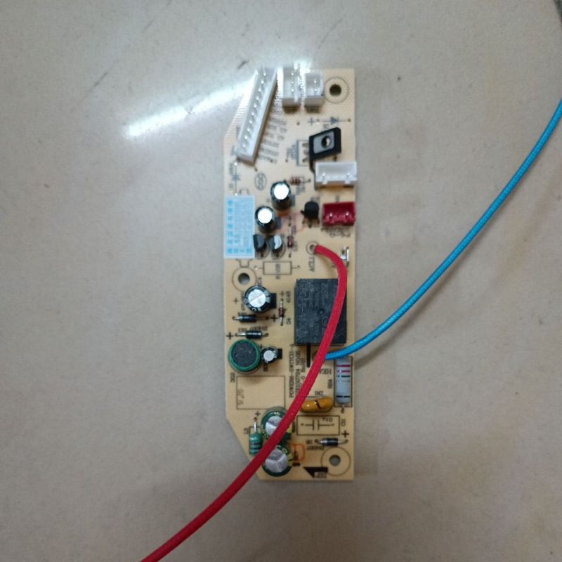 Mạch nguồn nồi cơm Kangaroo KG595