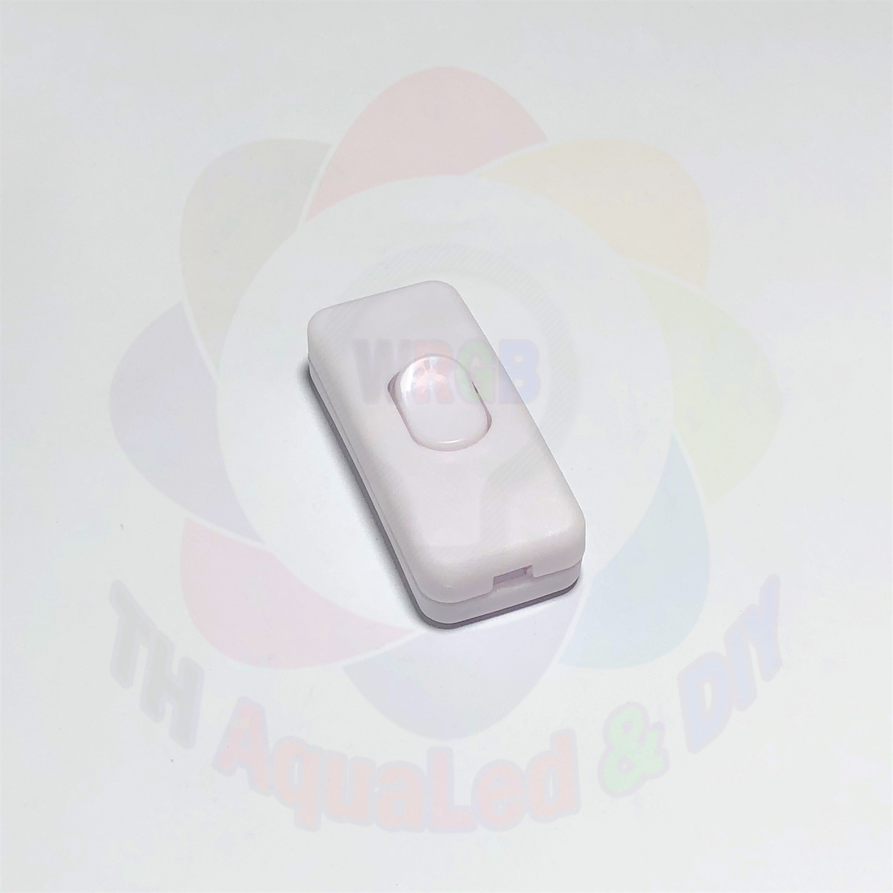 Công tắc bấm ON/OFF gọn gàng, thẩm mĩ, bật tắt nhanh chóng