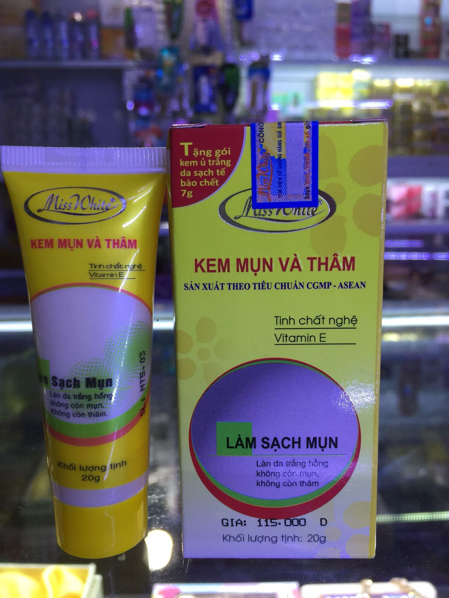 Kem sạch mụn xóa thâm mờ sẹo miss white tuýp 20g