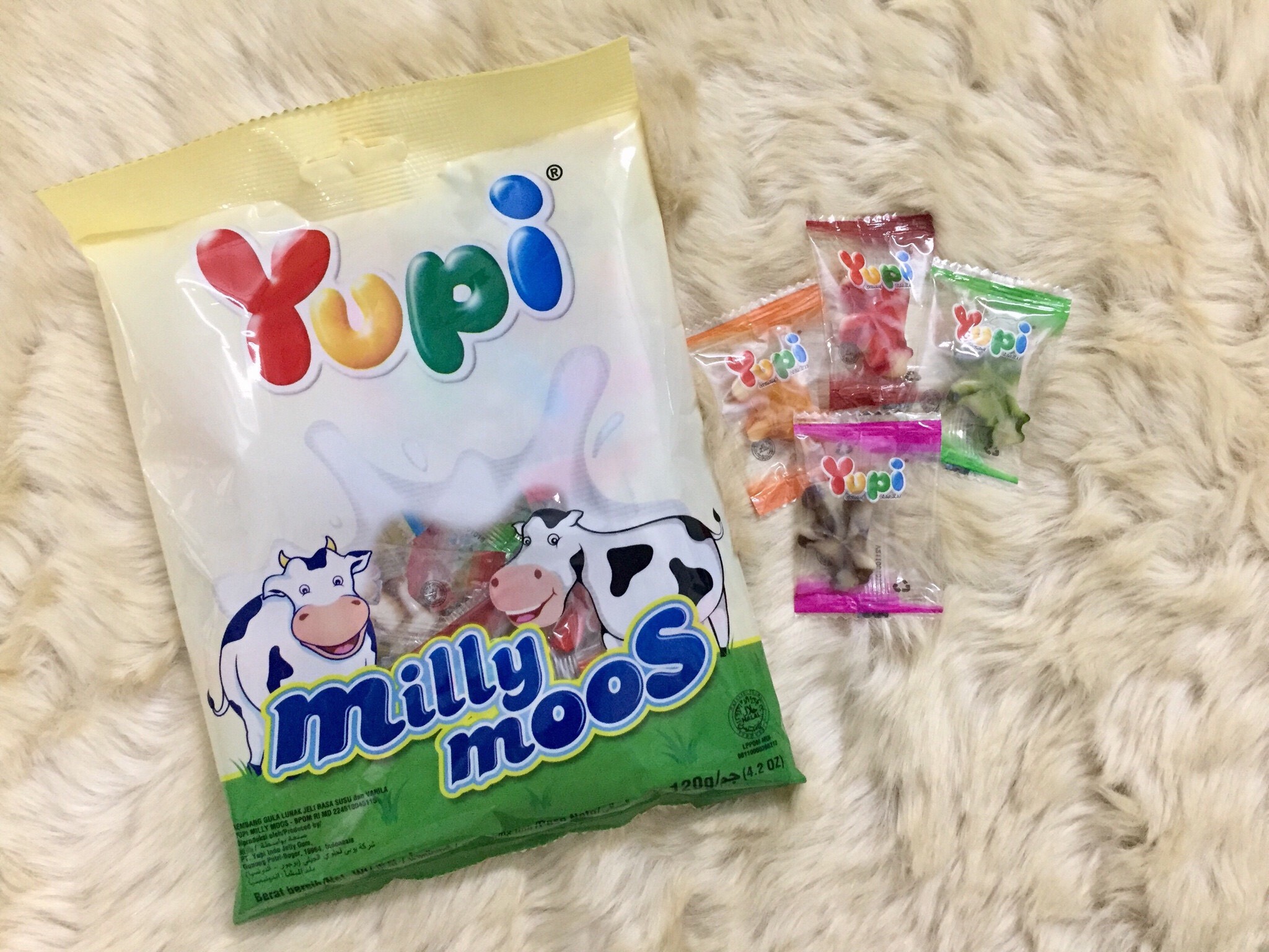 12 GÓI KẸO DẺO YUPI HAMBURGER INDONESIA