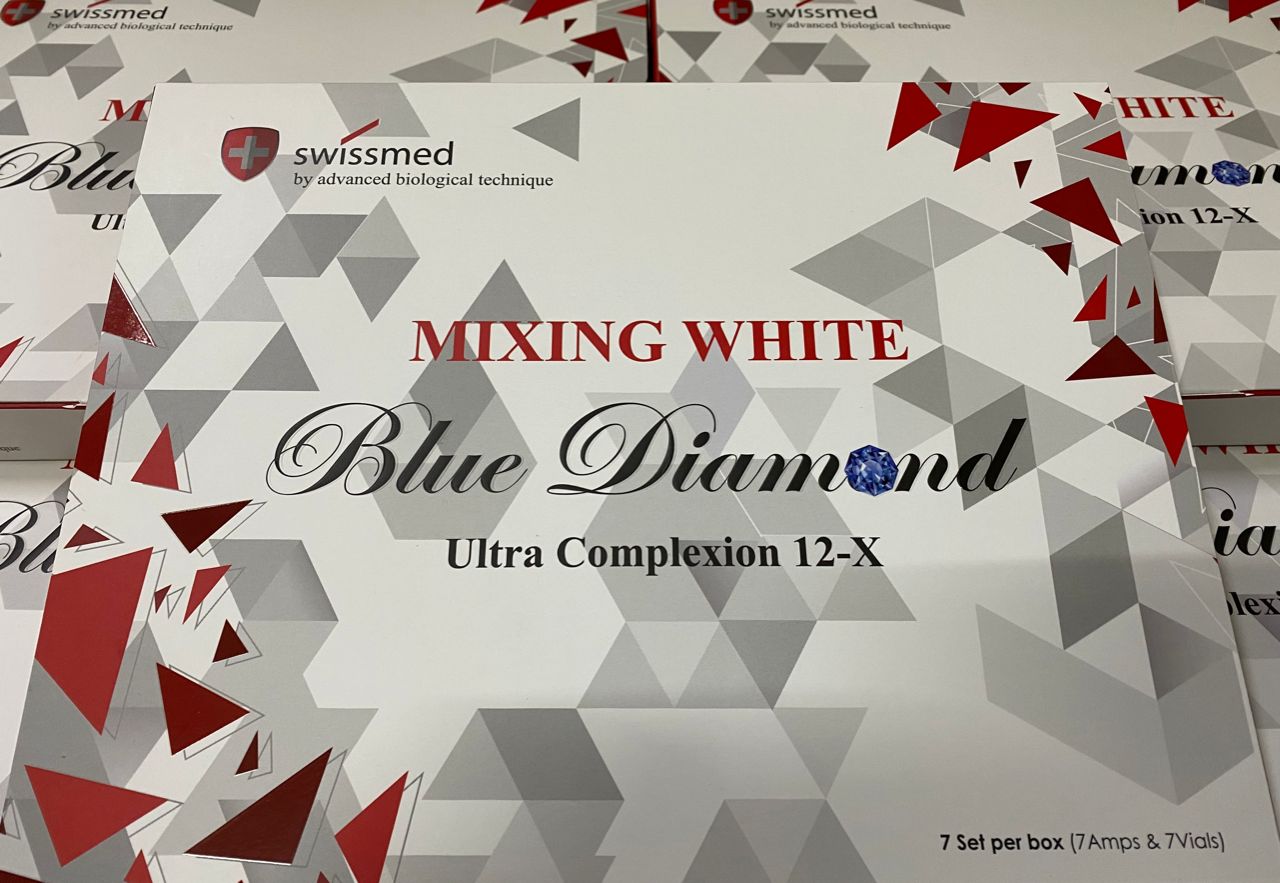 Mixing White Blue Diamond Ultra Complexion 12x Original. Expiry Date