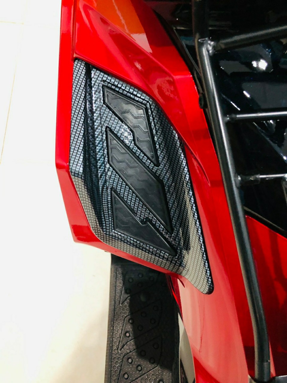 GÁC CHÂN EM BÉ AIR BLADE 2020 / 2023 CARBON
