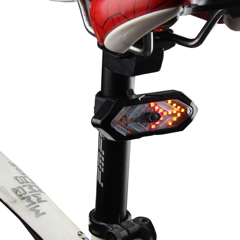 【CAMPOUT】Bicycle turn signal, USB charging, bicycle tail light, LED wireless remote control turn signal, warning light, riding equipment