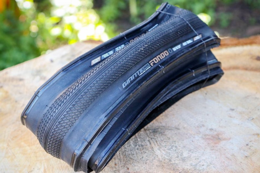 Giant GAVIA FONDO Tubeless Tyre Tire Gravel Compatible