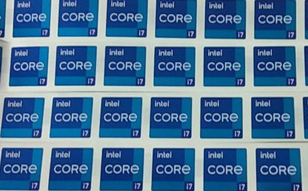 nhãn tem trang trí laptop core i7 thế hệ 11