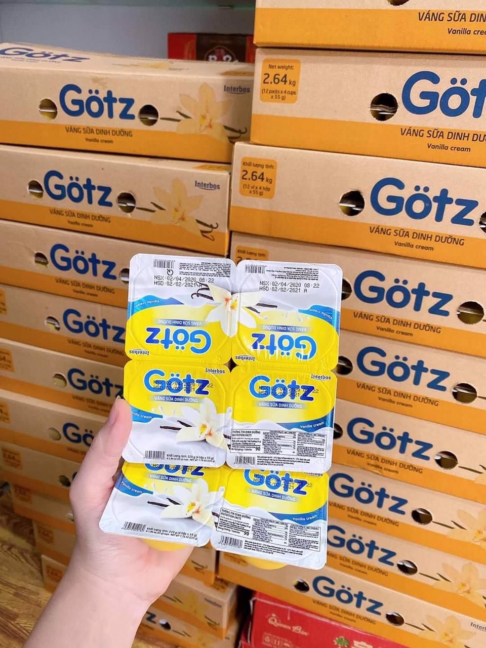 Thùng 48 hộp váng sữa Gotz date mới nhất siêu ngon thumbnail