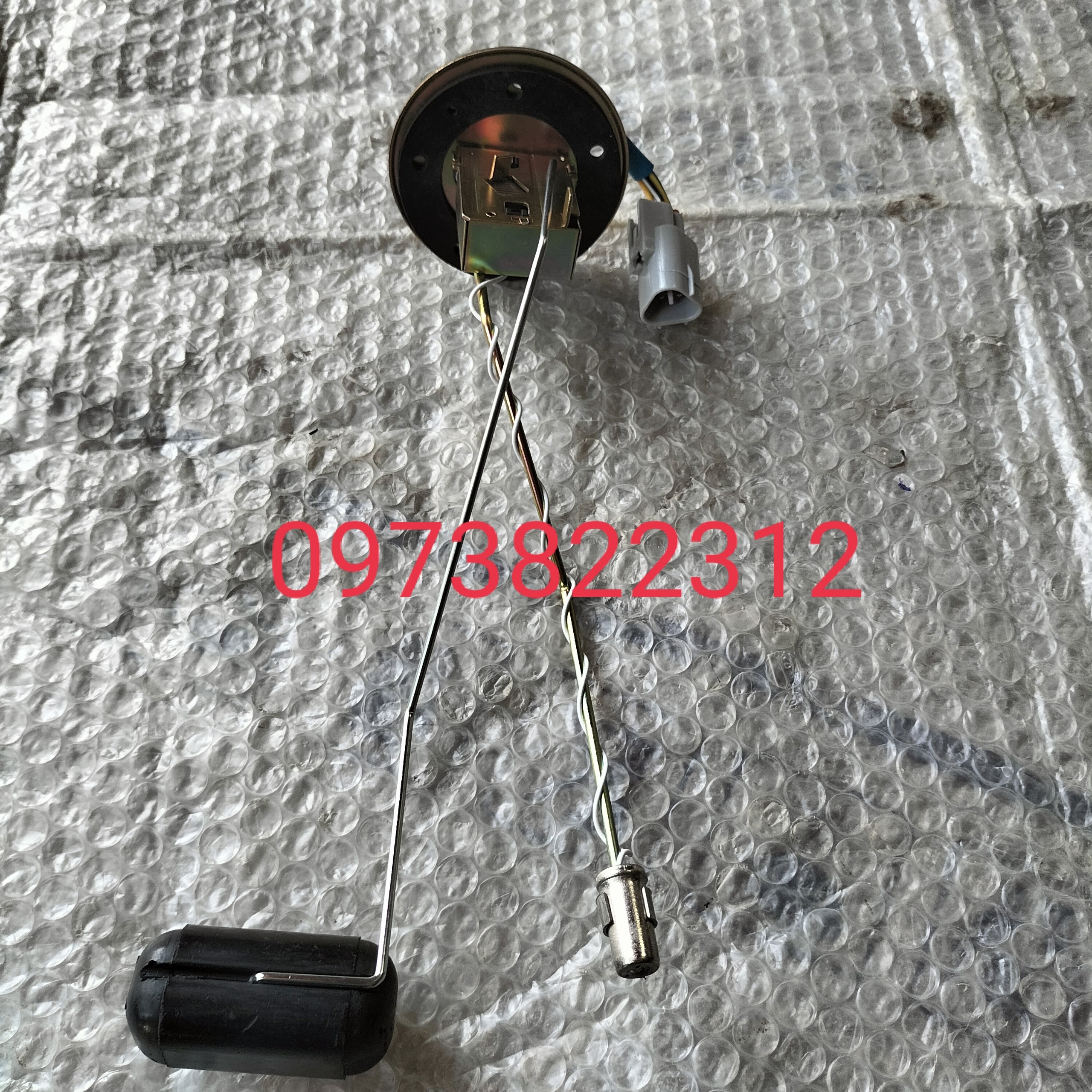 Phao báo xăng Zace ( Giá 1 Chiếc )