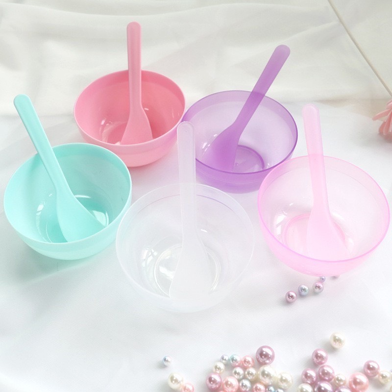 Bát nhựa trộn mặt na