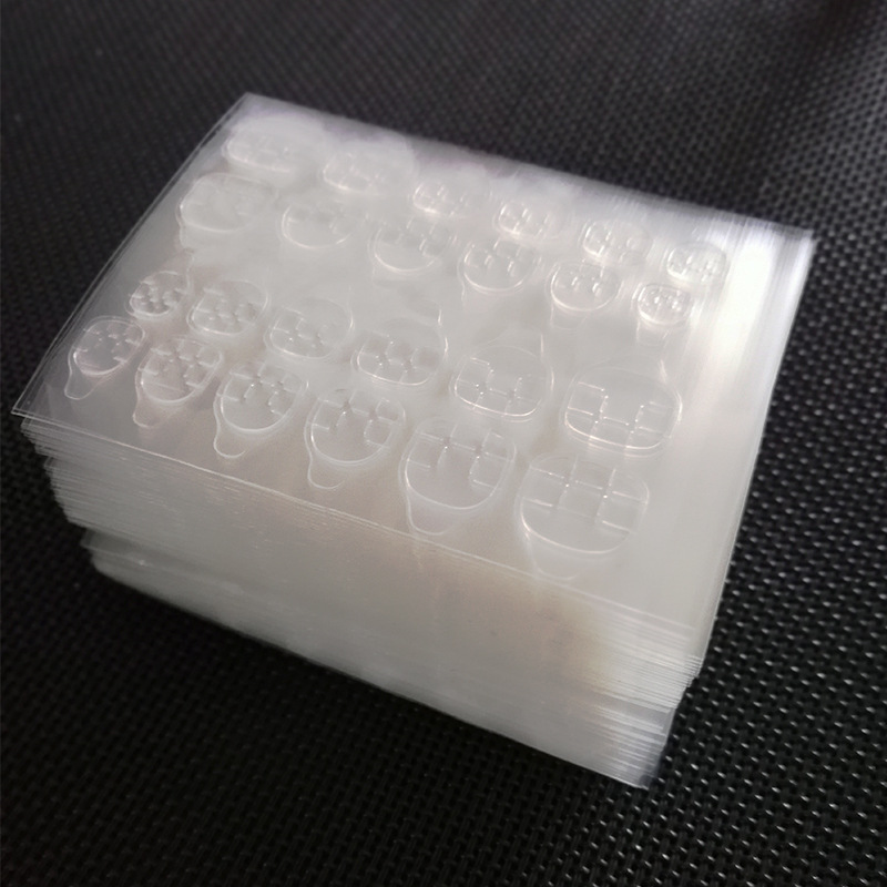 Miếng Keo Dán Móng Silicon 24 Dán Siêu Chắc Chống Thấm Nước
