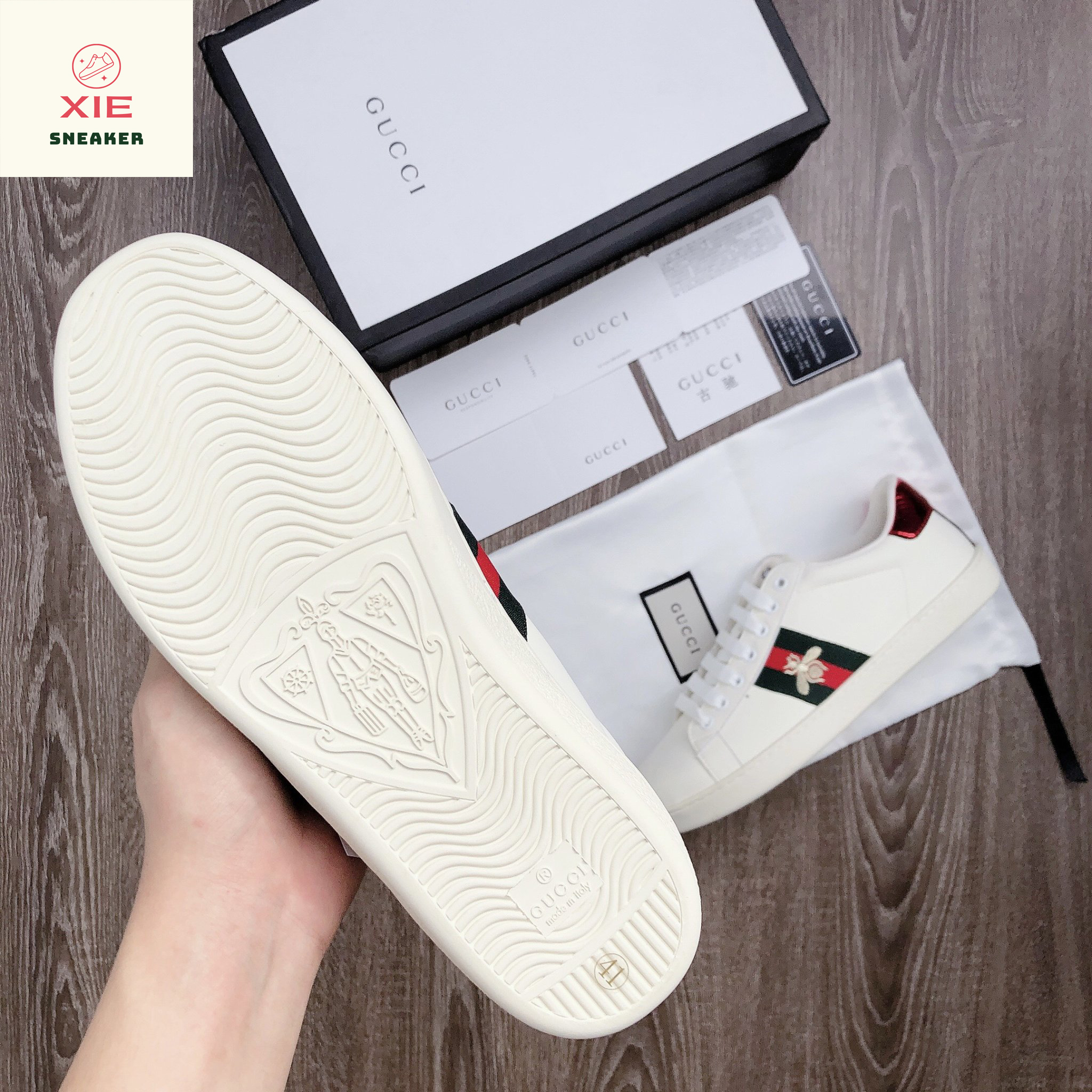 Giày Gucci ACE Ong - 1.1 + [Tặng thêm 1 bộ dây + FreeShip + Full Box + Bill + Phụ Kiện]