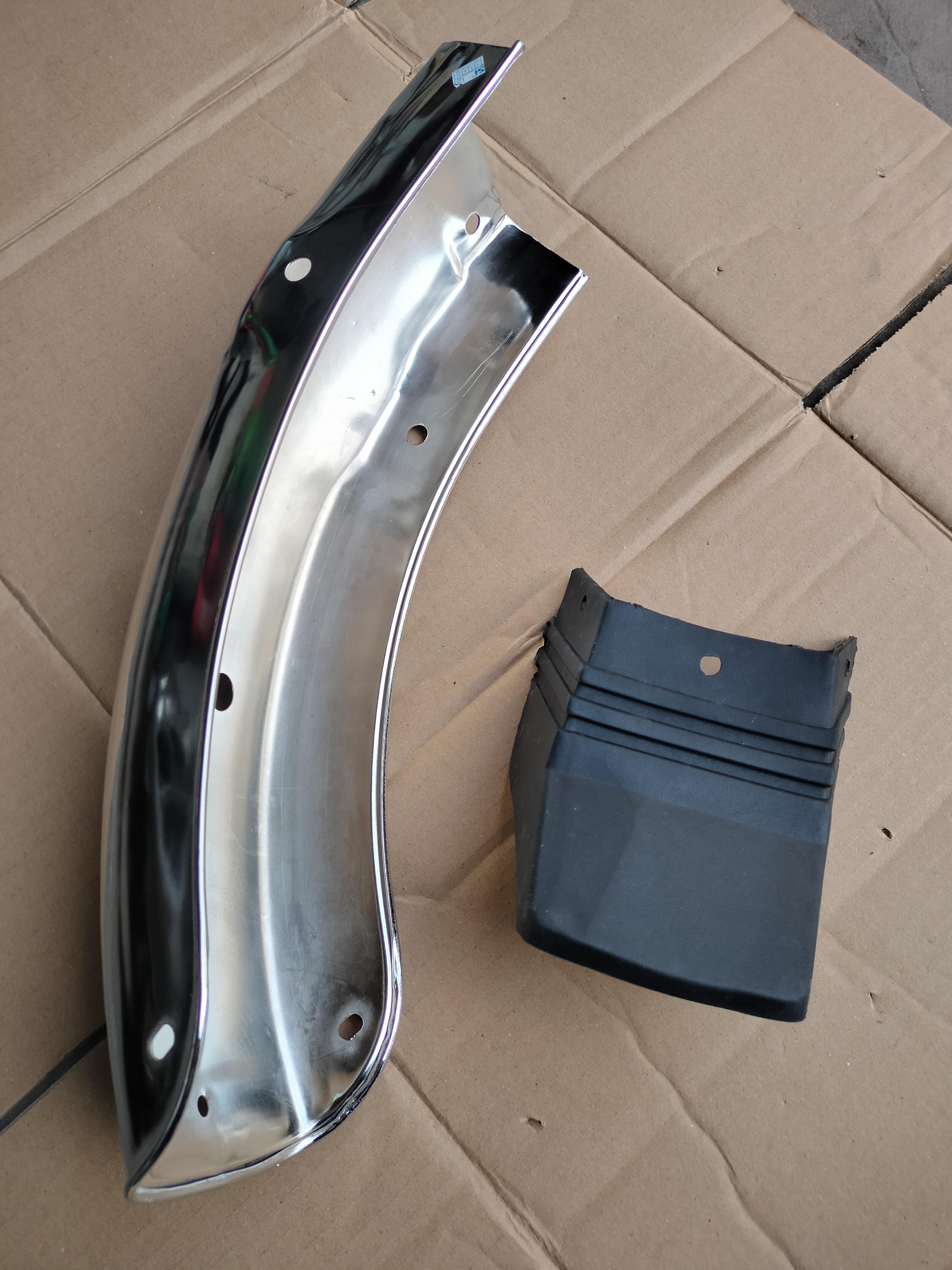 dè chắn bùn sau xe honda win ( inox )