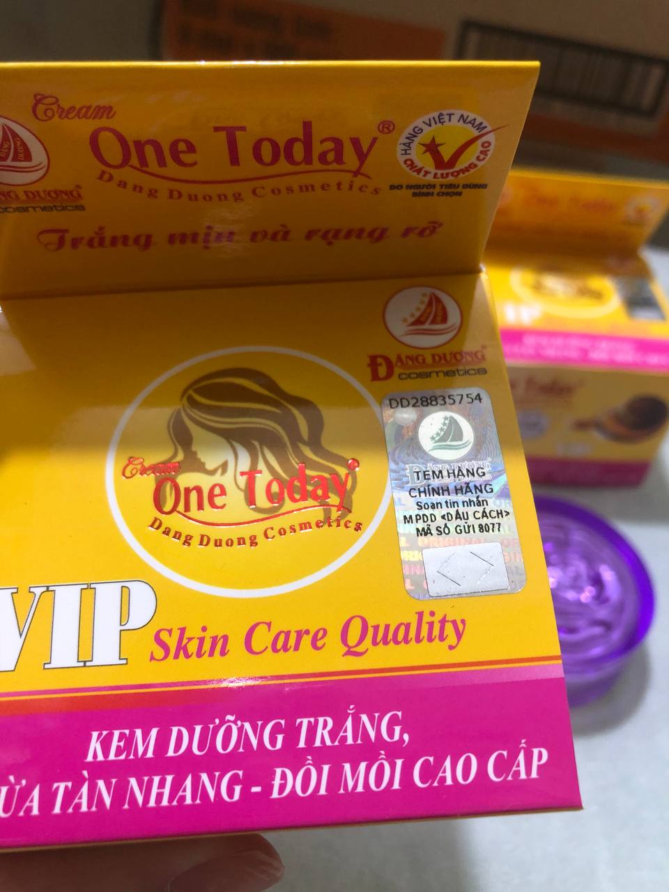 Kem dưỡng trắng da TNĐM vip 15g