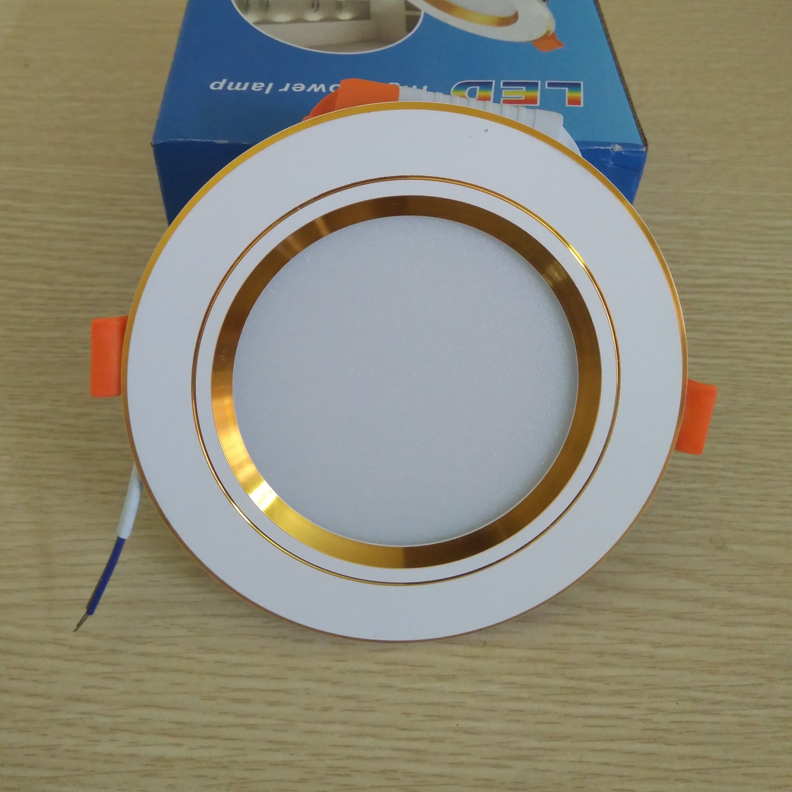 Combo 40 Đèn Led Âm Trần 9W - Đèn Downlight 9W viền vàng - Đế Đúc