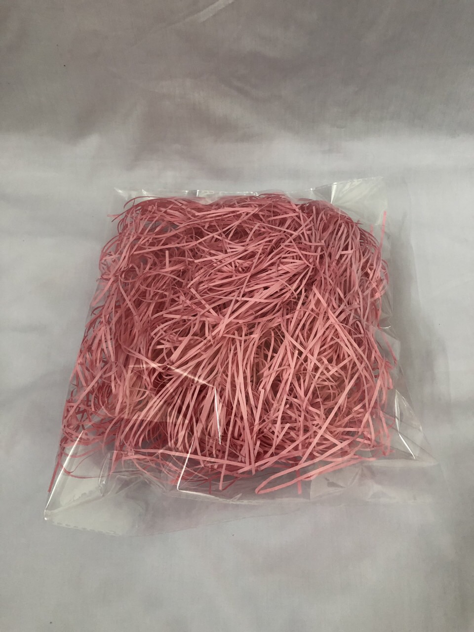Giấy rơm/giấy vụn trang trí hộp quà/ 50 gram