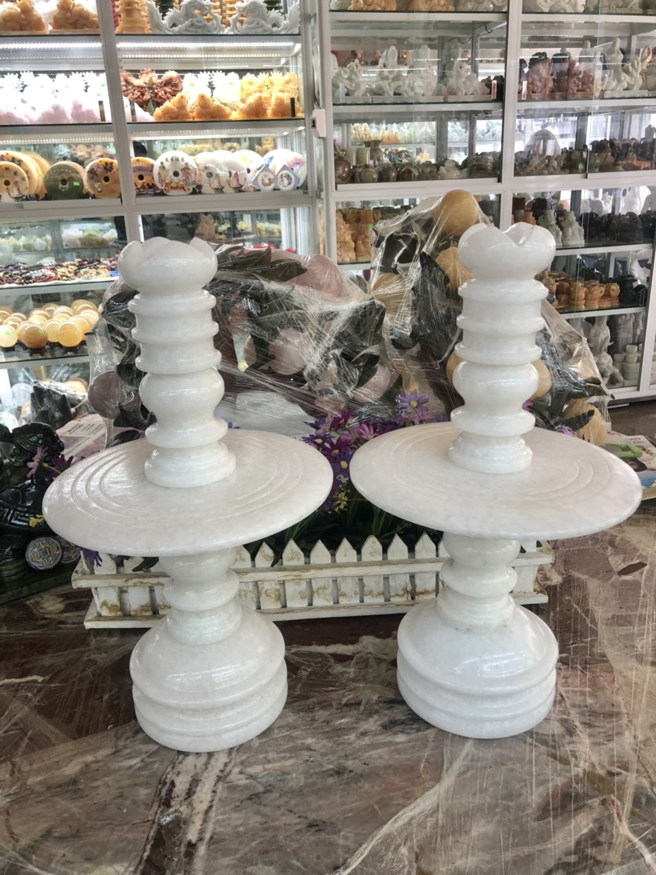 Cặp chân đèn trang trí bàn thờ đá cẩm thạch trắng - Cao 25cm, 30cm và 40cm