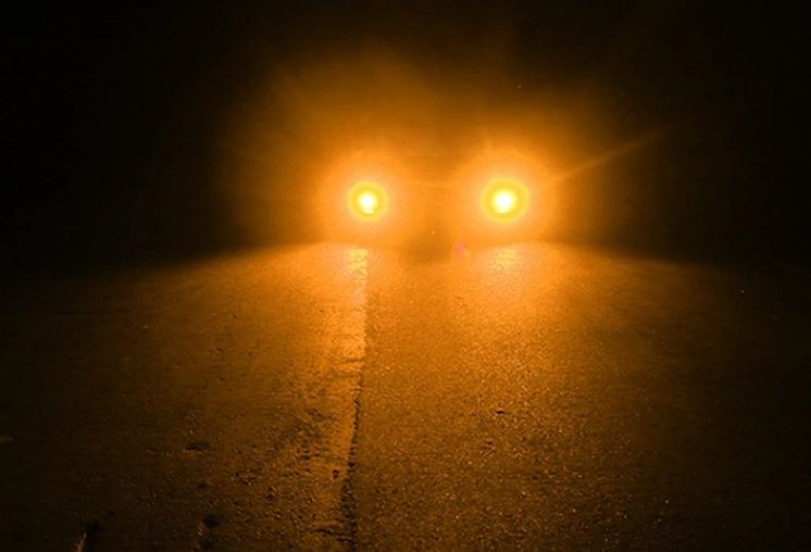 bóng led lùi oto CREE 7443 12 led ( giá 1 bóng )