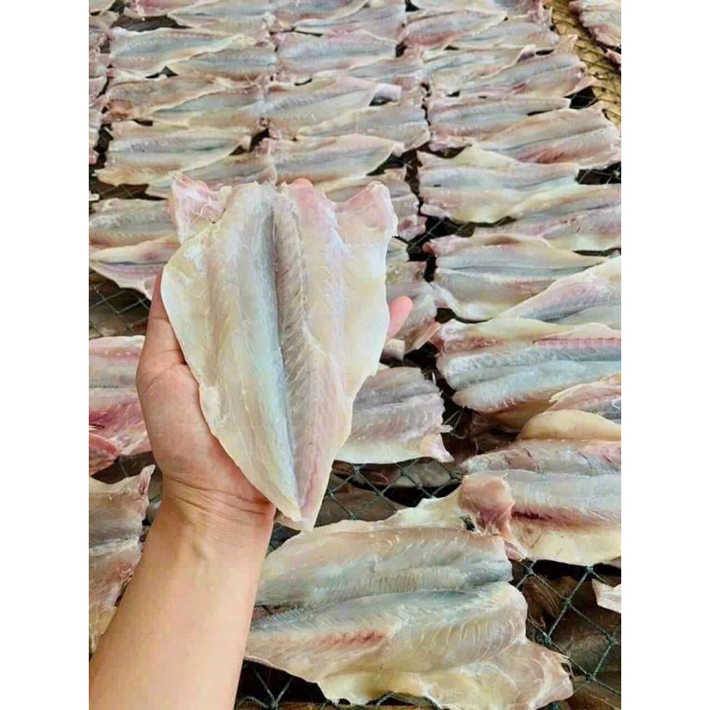 Cá đù 1 nắng xẻ size  lớn 1kg (giao tphcm)