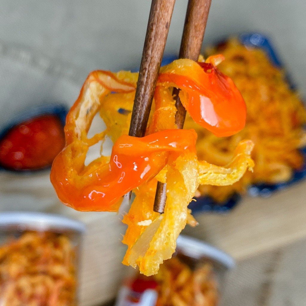 Mực xé sợi Tomyum HŨ 500GRAM