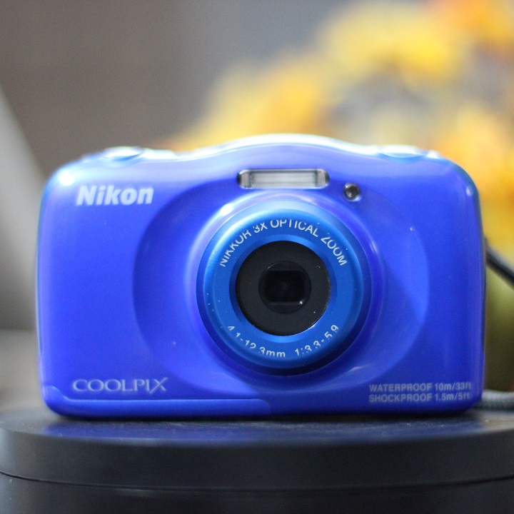Máy ảnh chống nước Nikon S33