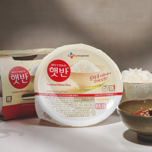Cơm trắng ăn liền CJ Hàn Quốc hộp 210g