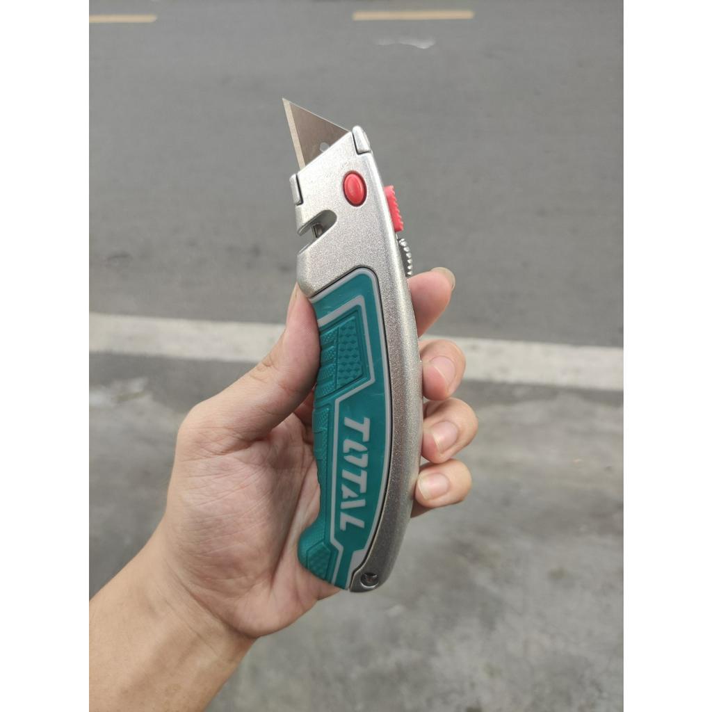 Dao rọc giấy đa năng THT5126128 TOTAL ( mẫu mới)