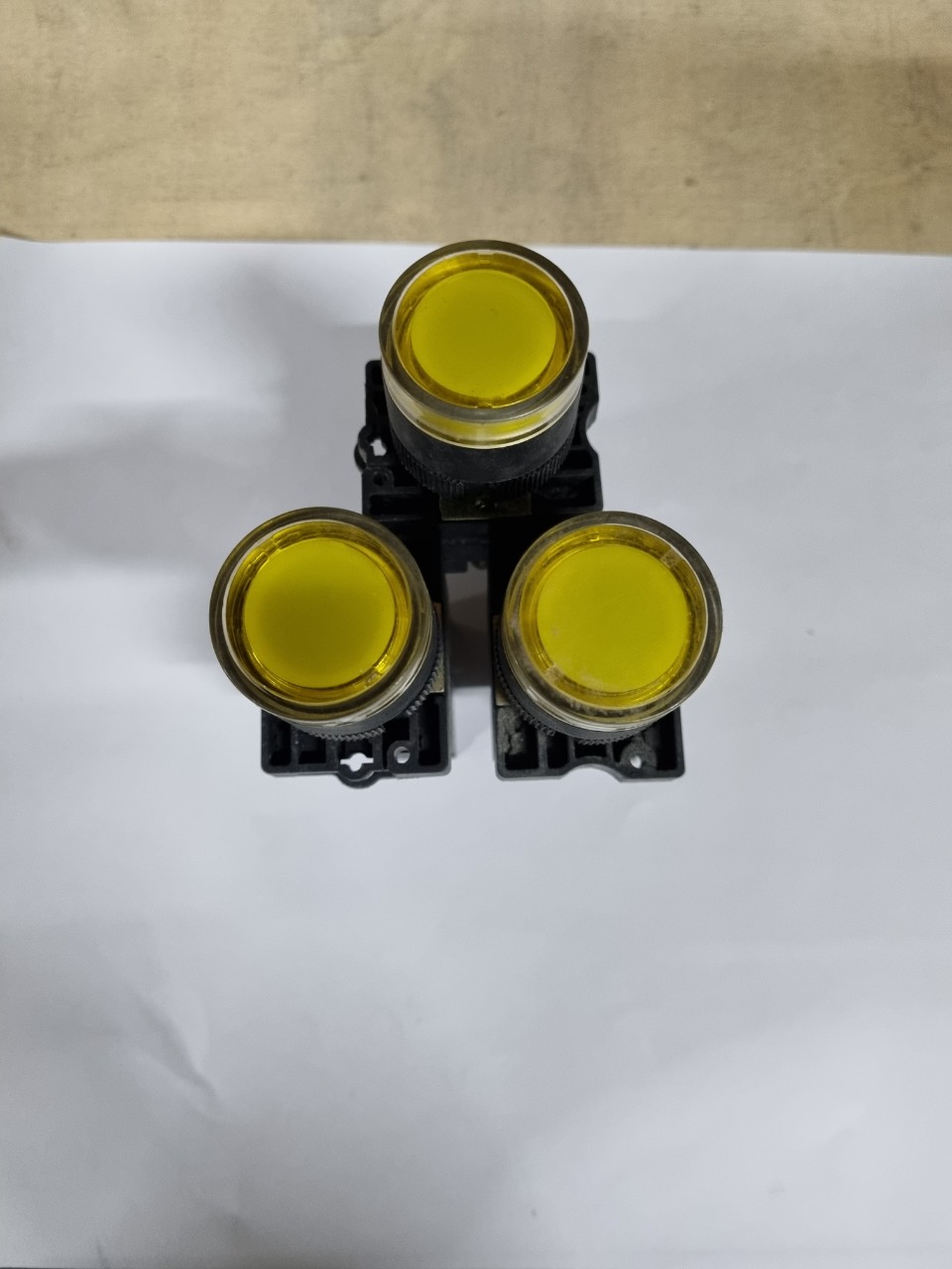 Nút nhấn có đèn  Chint NP2 EW 31