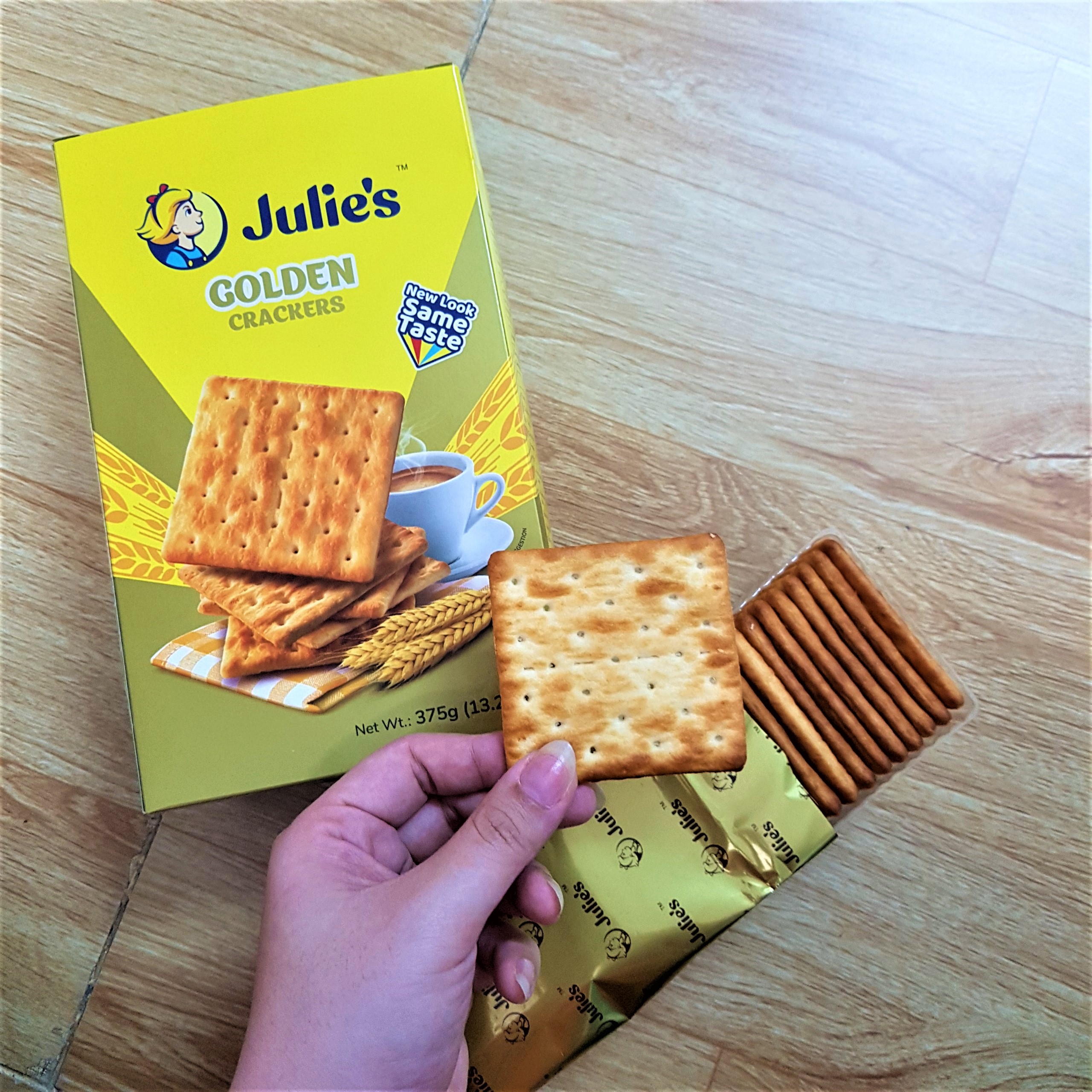 Bánh lúa lạt julie's hộp 375g (mẫu mới)