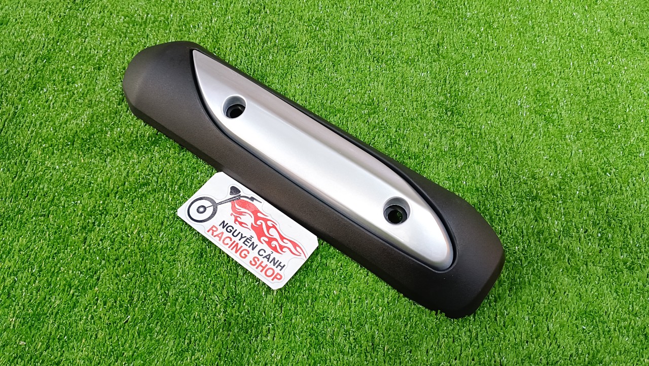 Ốp pô CLICK 110 nhựa cao cấp
