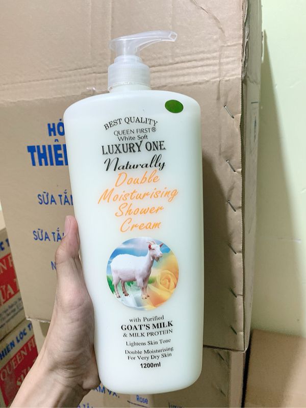 Combo 2 Chai Sữa Tắm Dê Luxury Nguyên Chất