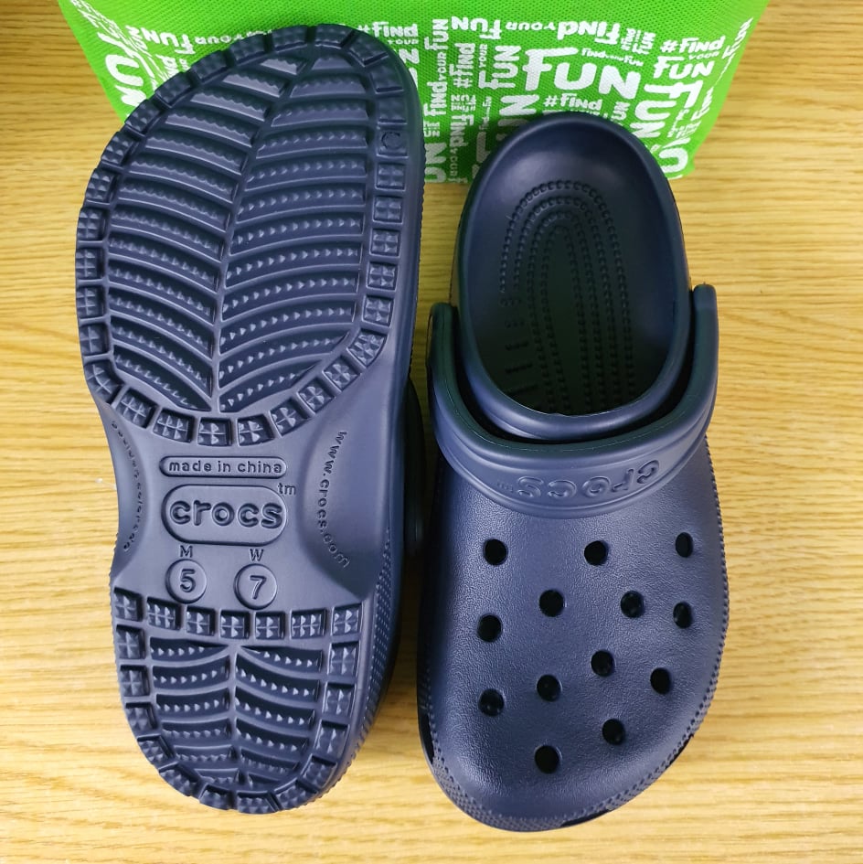 Original crocs made online in