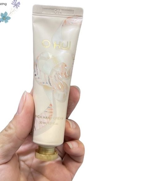 Kem dưỡng tay Ohui 30ml tách sét