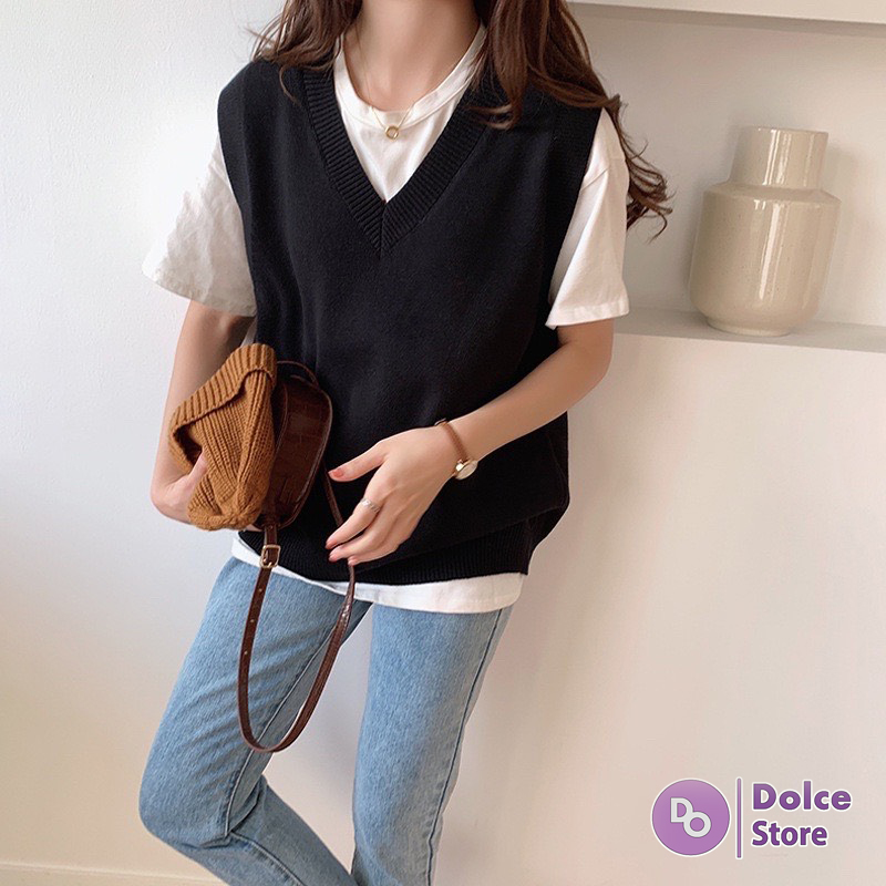Áo gile len cổ tim xẻ 2 bên - Dolce