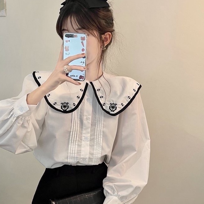 Áo sơ mi cổ phối viền đen
