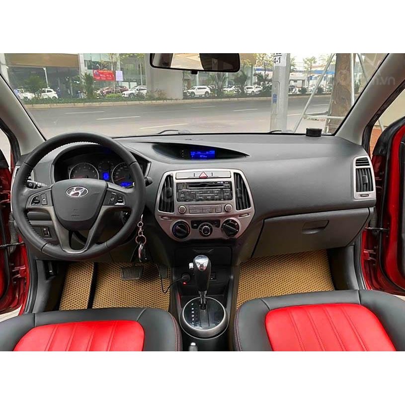 Thảm taplo hyundai i20 bằng nhung lông, da vân carbon, da vân gỗ 2010 2011 2012 2013 2014 2015 2016 2017 2018