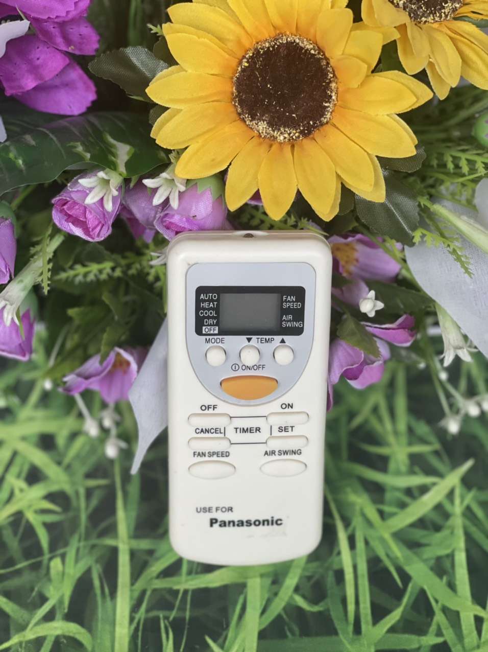Remote máy lạnh Panasonic- bảo hành 03 tháng- Tặng pin