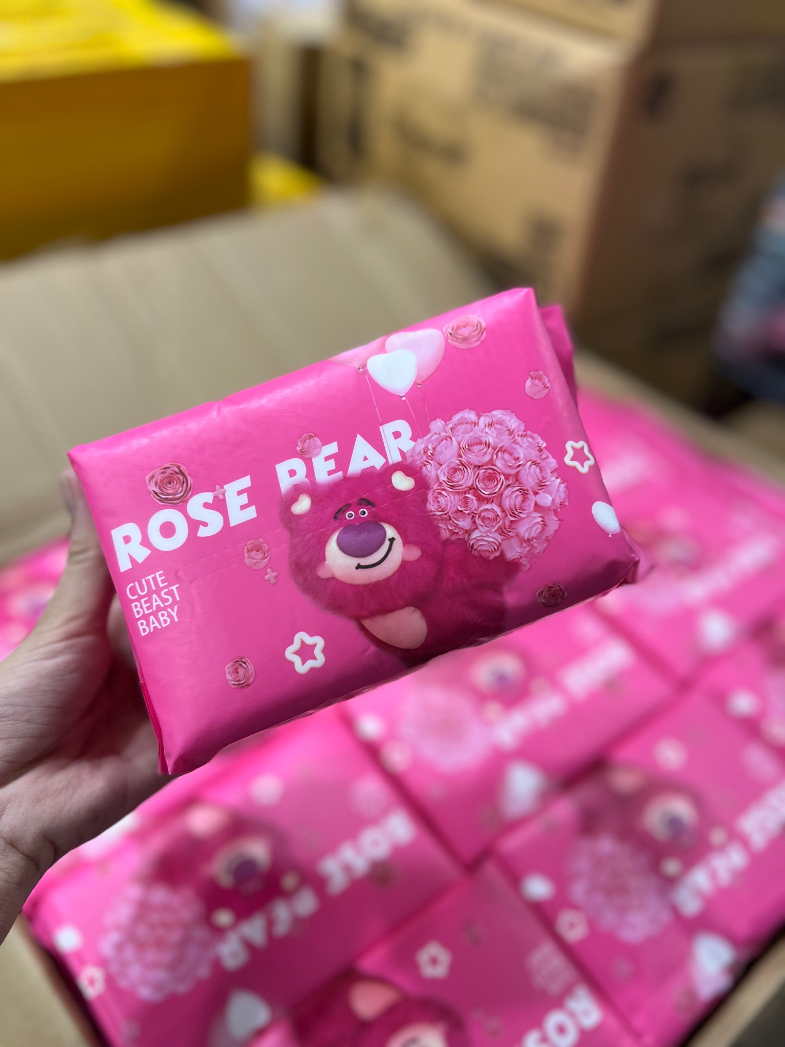 Khăn mặt khô đa năng gấu dâu ROSE BEAR