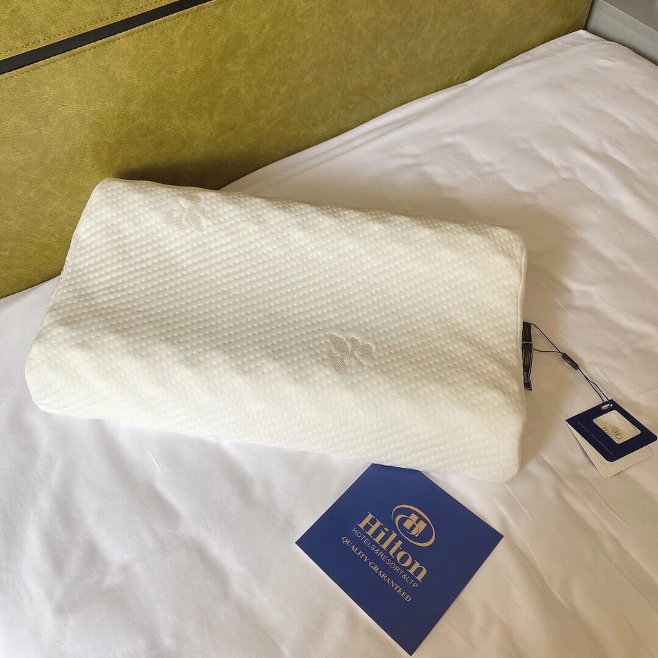 GỐI CAO SU NON HILTON