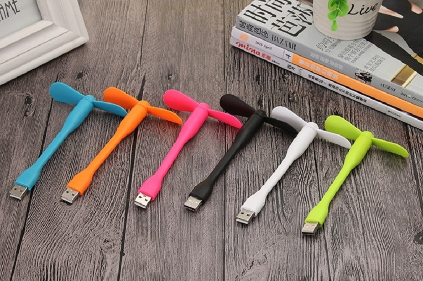 Combo 2 Quạt USB mini 2 cánh rời siêu mát - Quạt 2 cánh usb (giao màu ngẫu nhiên)