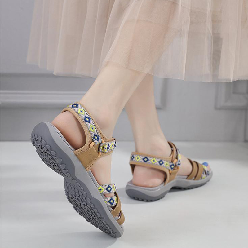 Spring and summer comfortable sport printed velcro large size flat women's sandals