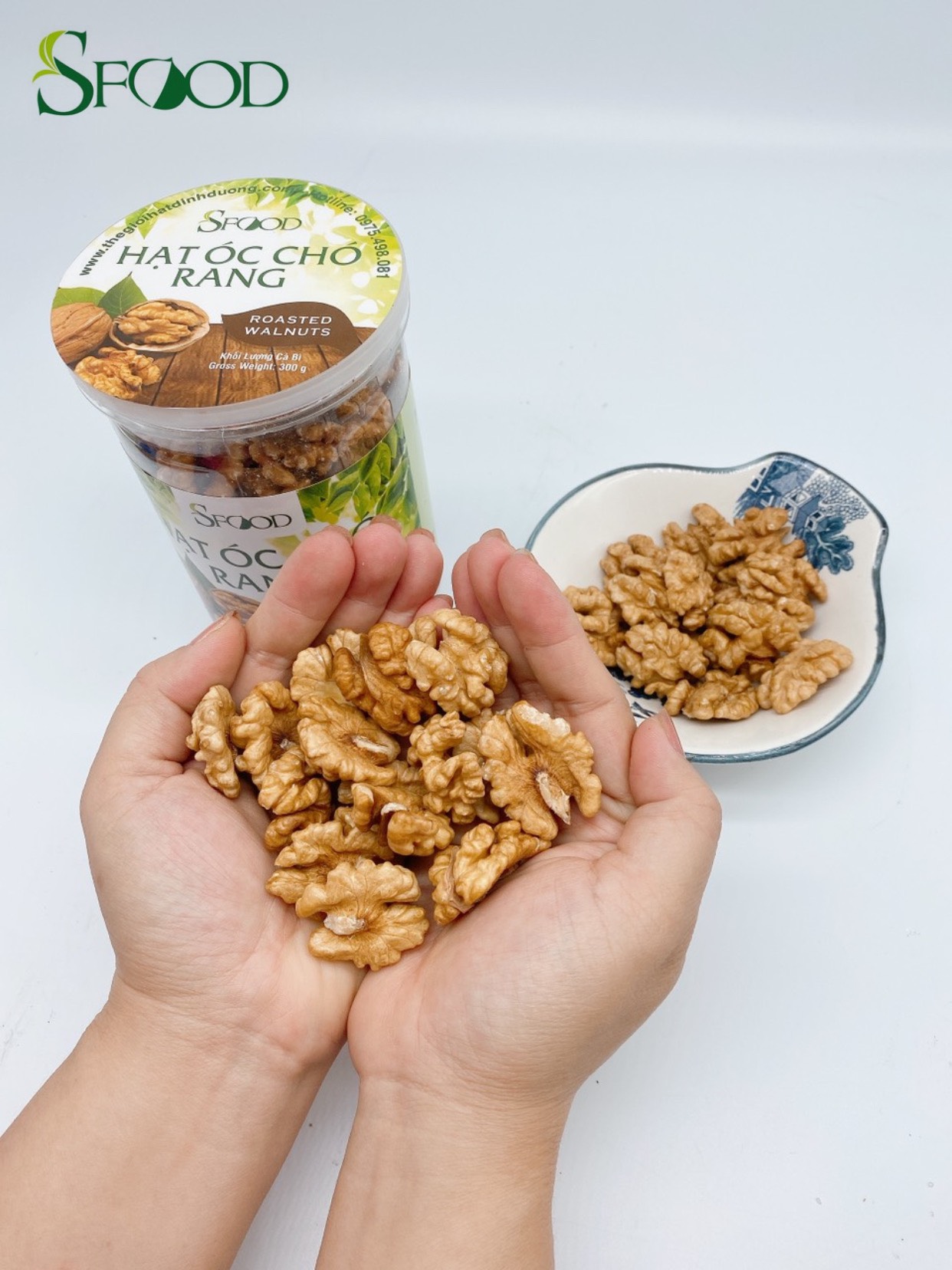 Hạt óc chó sống tách vỏ