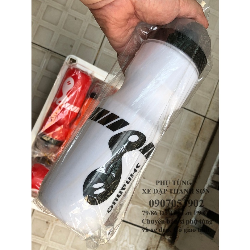 BÌNH NƯỚC XE ĐẠP THỂ THAO 750ML ( màu ngẫu nhiên)