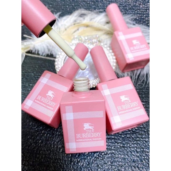 Sơn gel móng tay Burberry (BBR chai hồng)