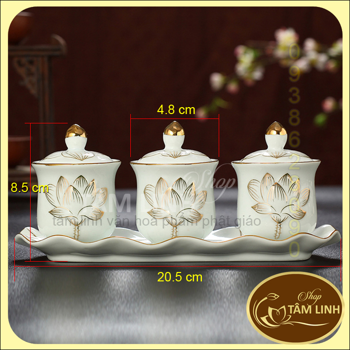 Set of 3 White Jade Ceramic Cups with Lids