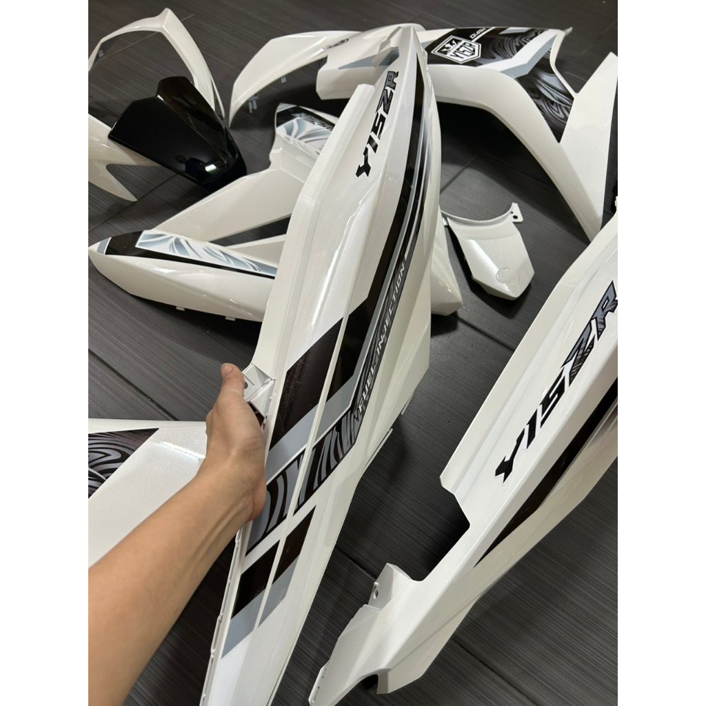 Dàn áo Ex 150 mới trắng đen tem đẹp
