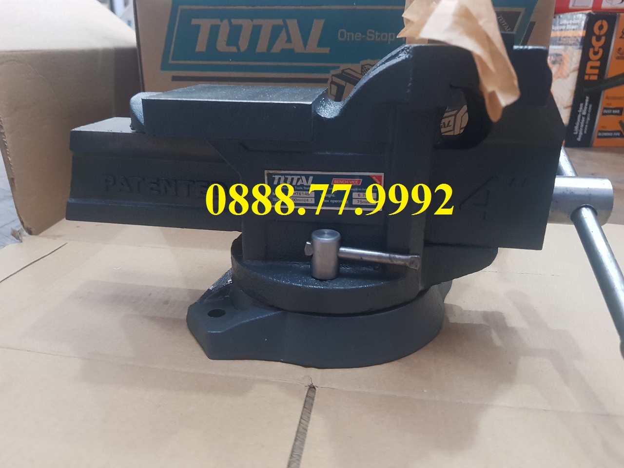 4" êtô kẹp total tht6146 làm từ hợp kim thép, có độ cứng cao kích thước đế xoay: 4 inch trọng lượng: 6.7 kg lực kẹp tối đa: 1300 kgs