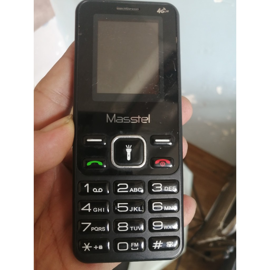 Điện thoại Masstel IZI 10 4G mới 90%