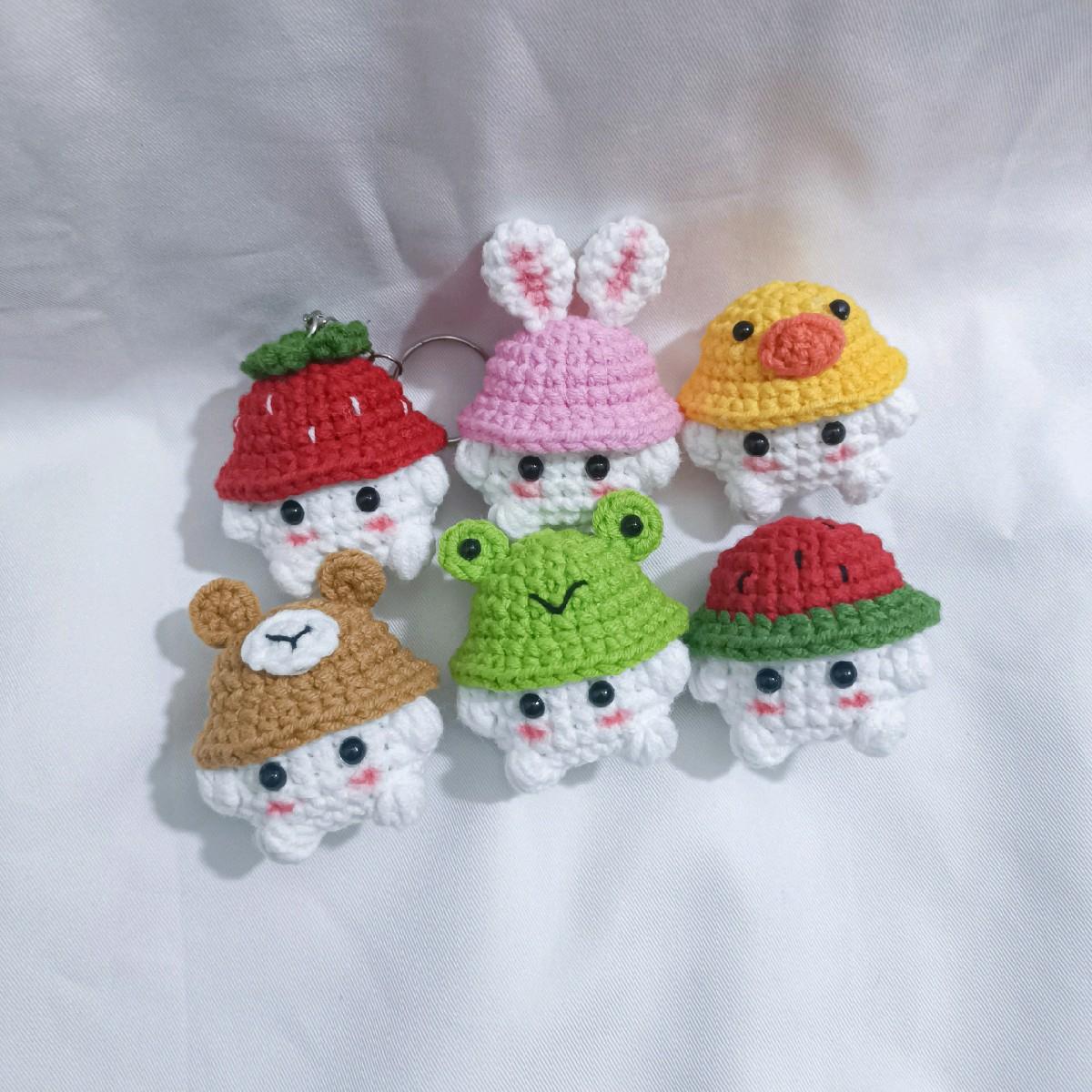 Móc khóa bé nấm bằng len handmade