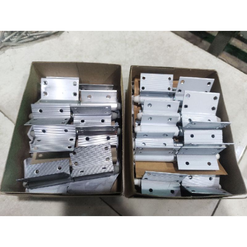 3 cai Bảng lề cửa nhôm loại dày