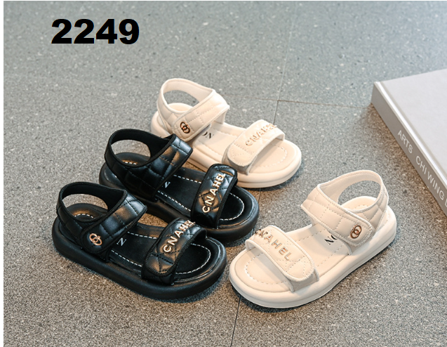 Giày sandan quai ngang màu đen siêu cute cho bé gái 2249