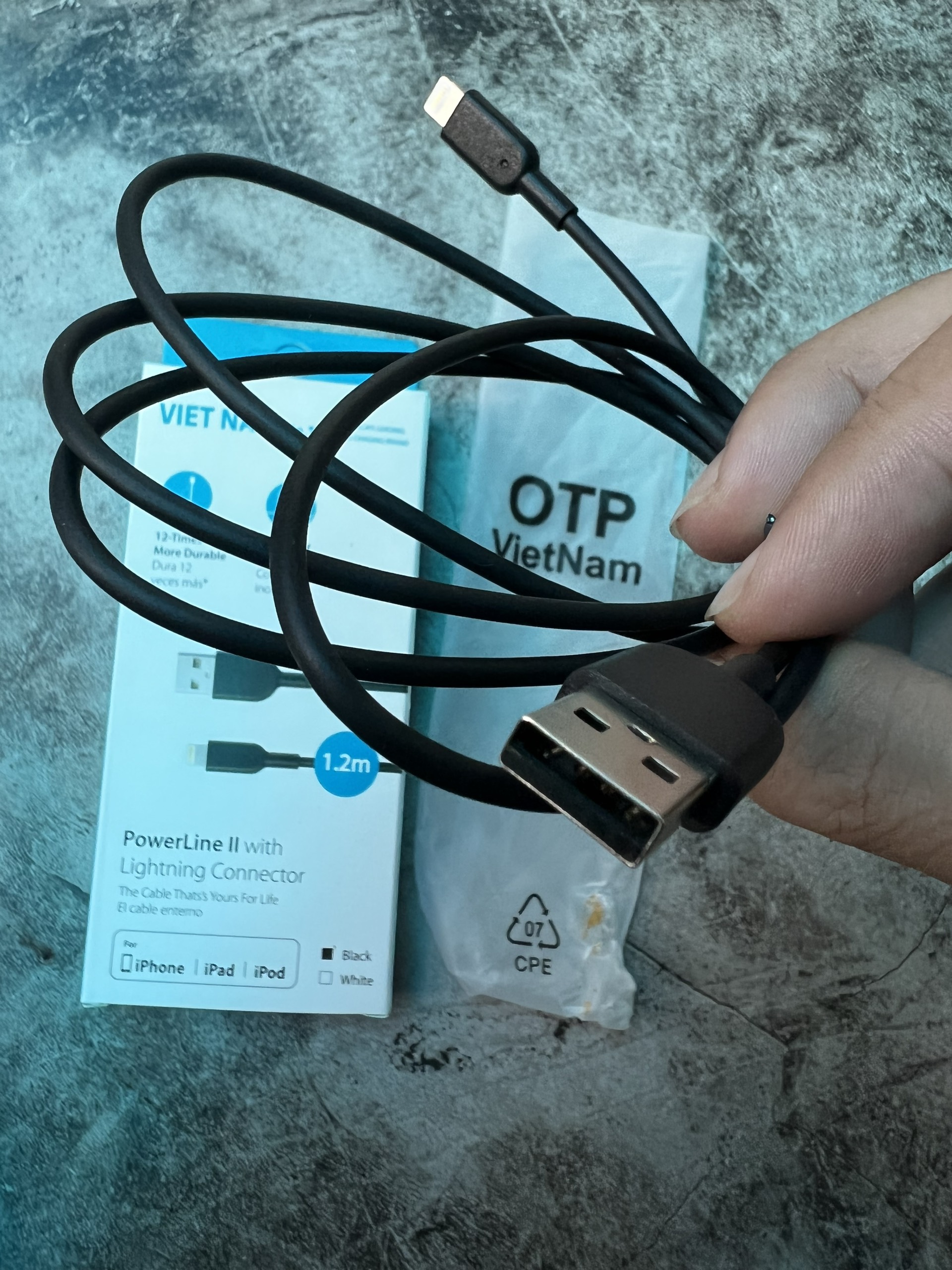 Cáp Usb - Lightning Powerline ll - USED.VN